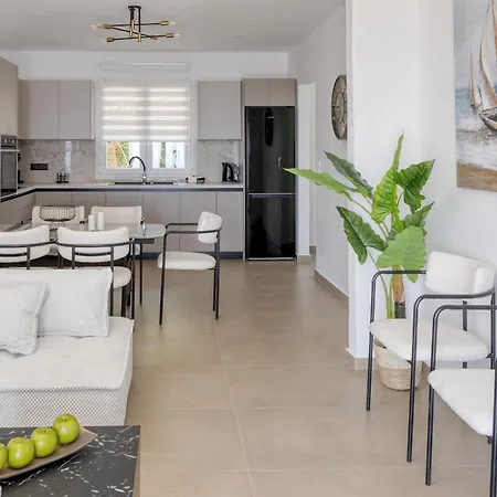 Ninemia Seaview By Estia Villa *