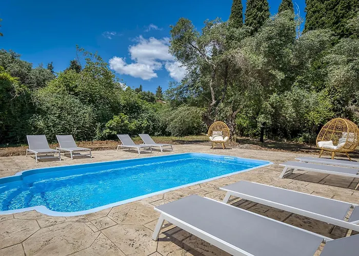 Vila Ninemia Seaview By Estia Perama (Corfu)