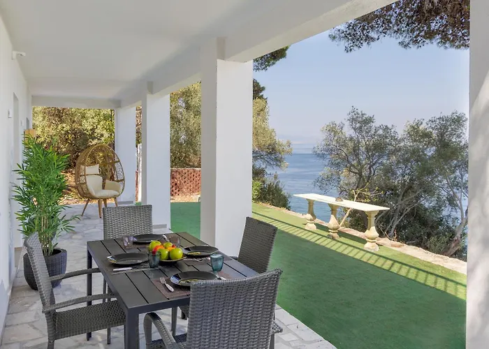 Vila Ninemia Seaview By Estia
