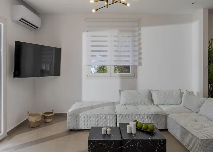 Ninemia Seaview By Estia *