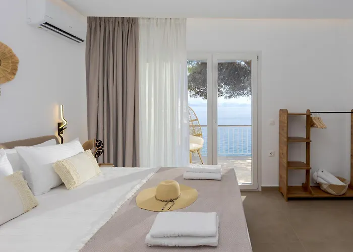 Ninemia Seaview By Estia Vila